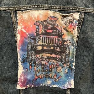 American eagle jean jacket size small jeep on front and back designs